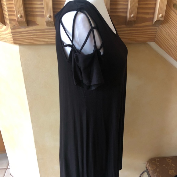 Black Cold Shoulder Dress - Picture 5 of 7